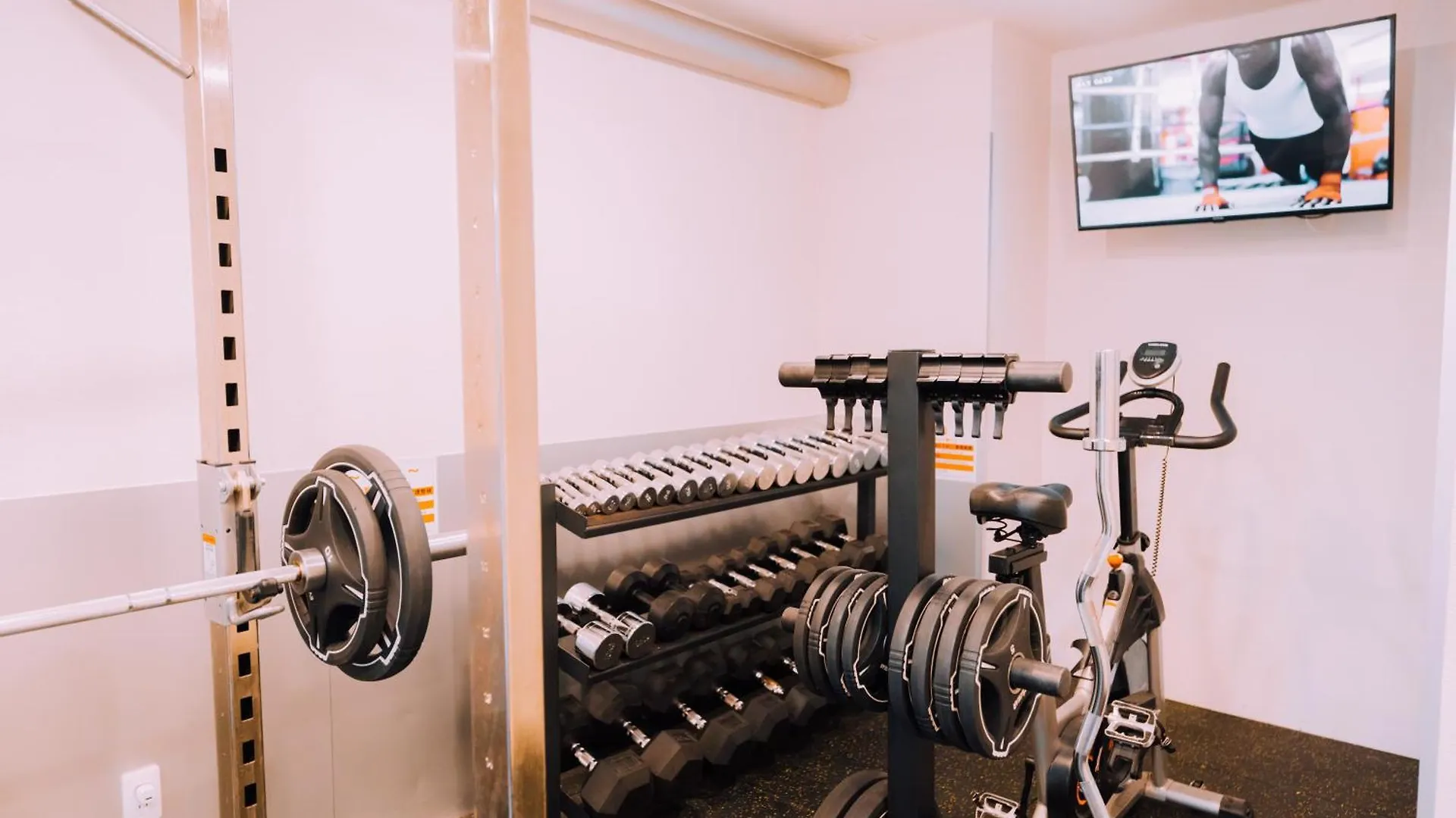 Apartment Minimalist Loft Namba Compact Studio With A 24-Hour Gym Ma303 Osaka