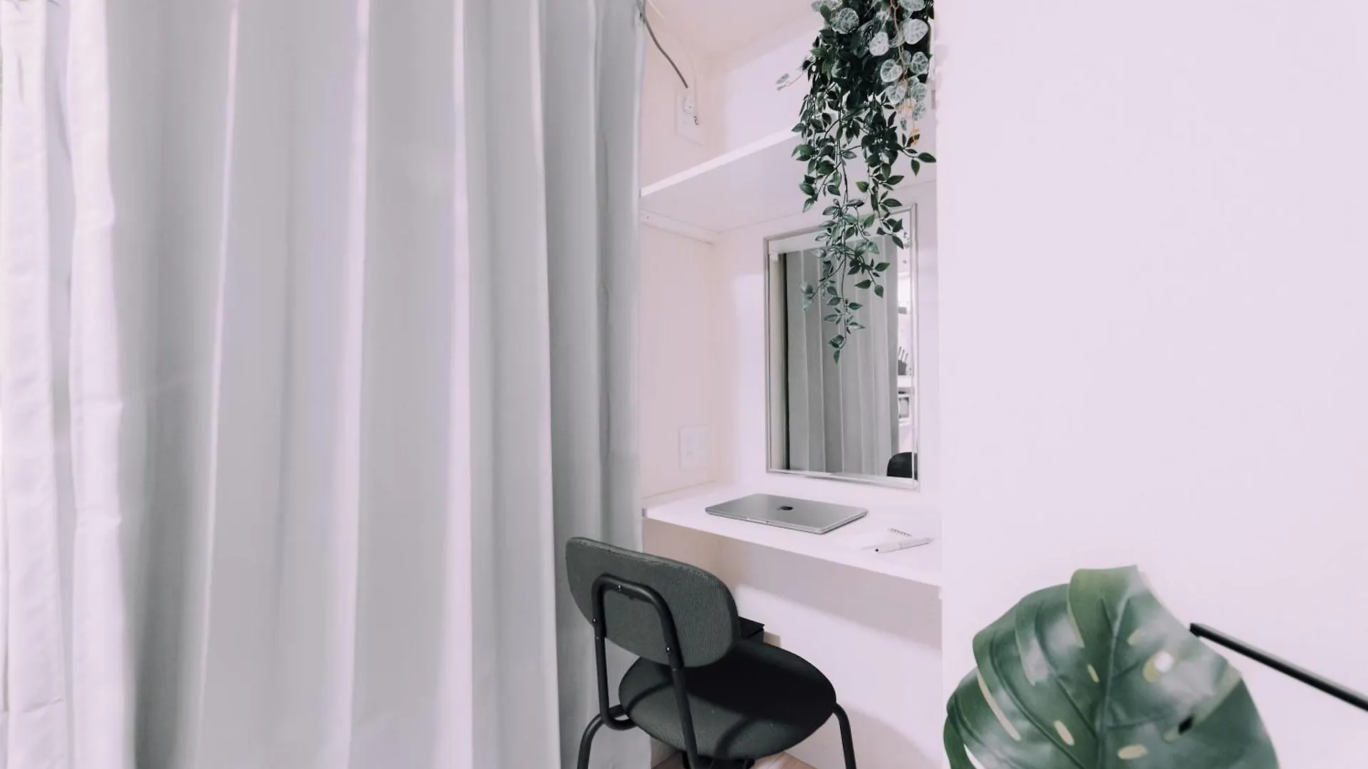 Minimalist Loft Namba Compact Studio With A 24-Hour Gym Ma303 Osaka Apartment