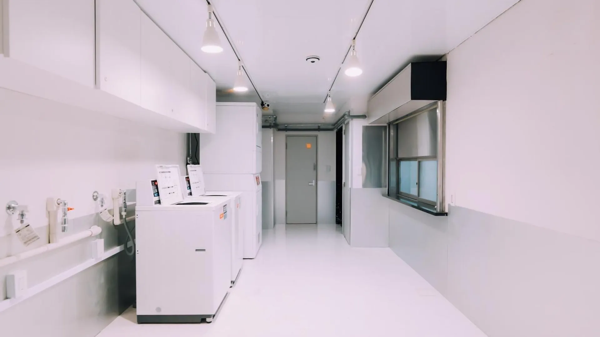 Minimalist Loft Namba Compact Studio With A 24-Hour Gym Ma303 Osaka Japan