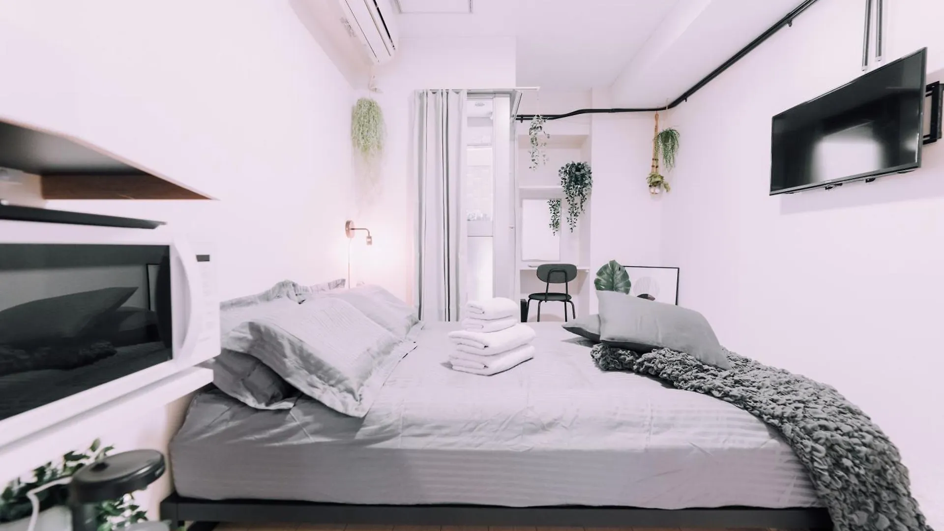 Minimalist Loft Namba Compact Studio With A 24-Hour Gym Ma303 Osaka